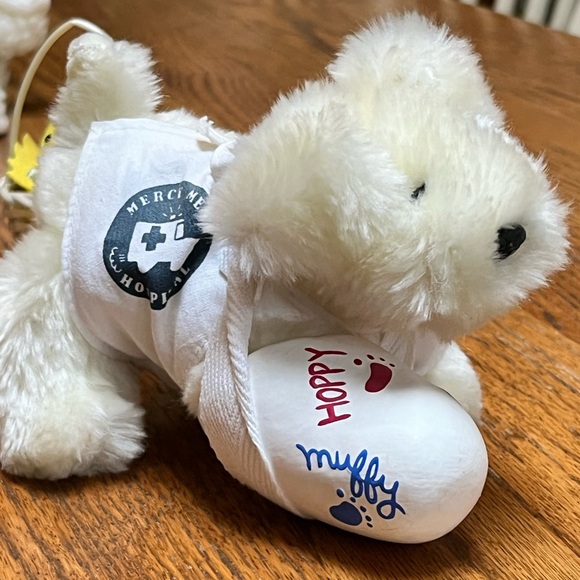 Nurse Muffy Vanderbear and Dog - Picture 2 of 2